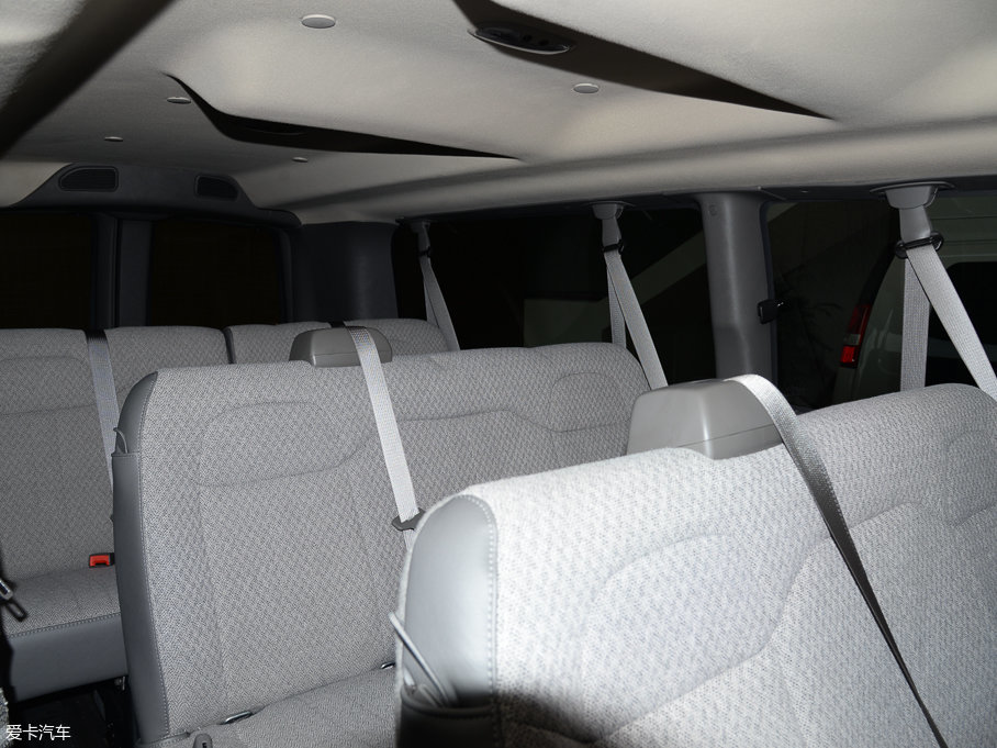 2017Savana 6.0L 3500 