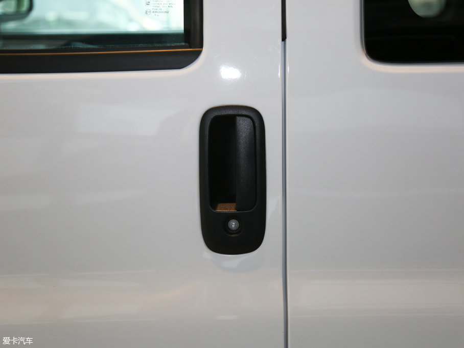 2017Savana 6.0L 3500 հ