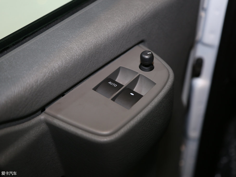 2017Savana 6.0L 3500 հ