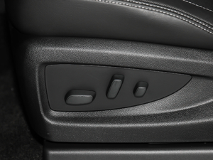 20186.2L DENALILS 4WD {{