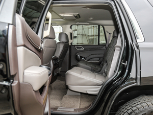 2018款6.2L DENALI至尊版 4WD 后排空间