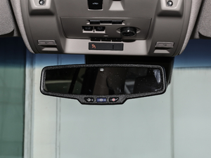 2018款6.2L DENALI至尊版 4WD 车内后视镜