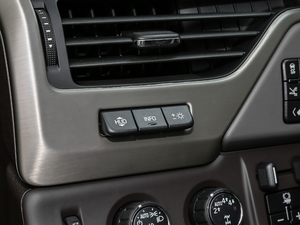 20186.2L DENALI 4WD п؅^