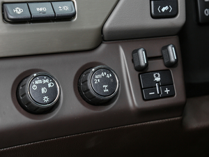 20186.2L DENALI 4WD п؅^