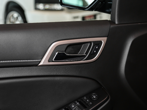 20186.2L DENALILS 4WD g