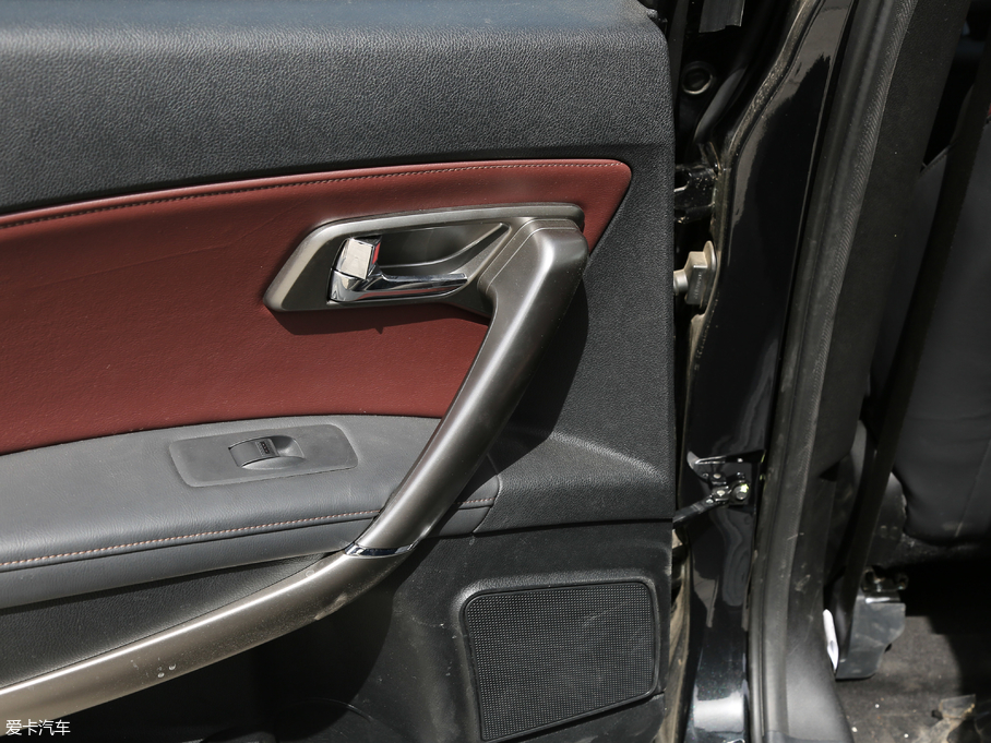 2018vX80 Live 1.8T ԄŞ