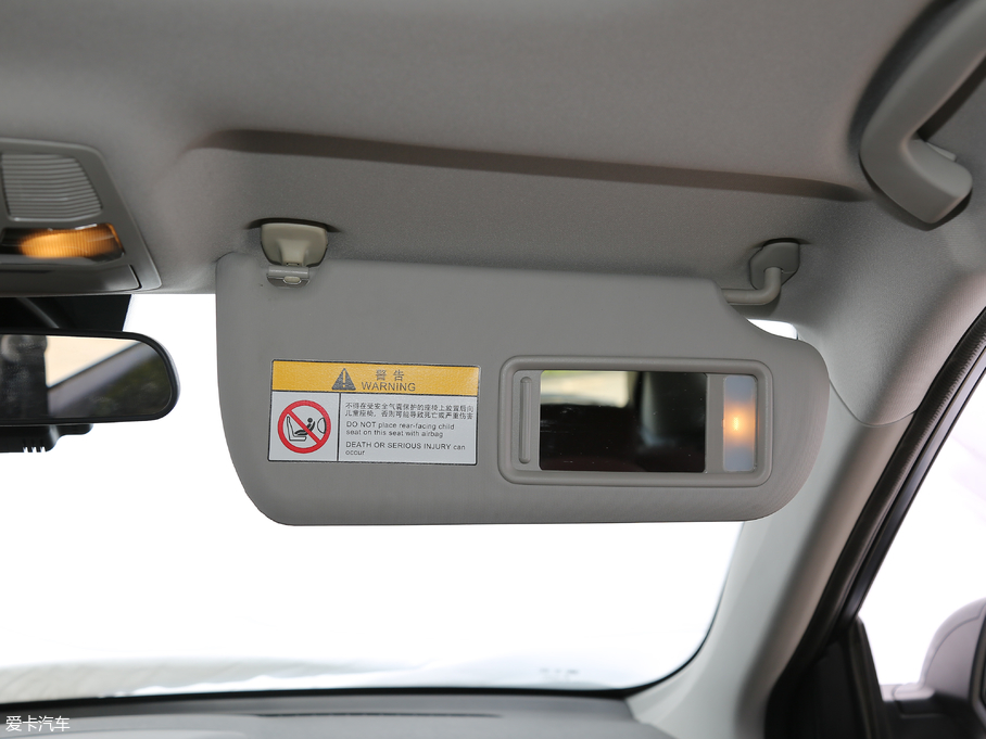 2018vX80 Live 1.8T ԄŞ