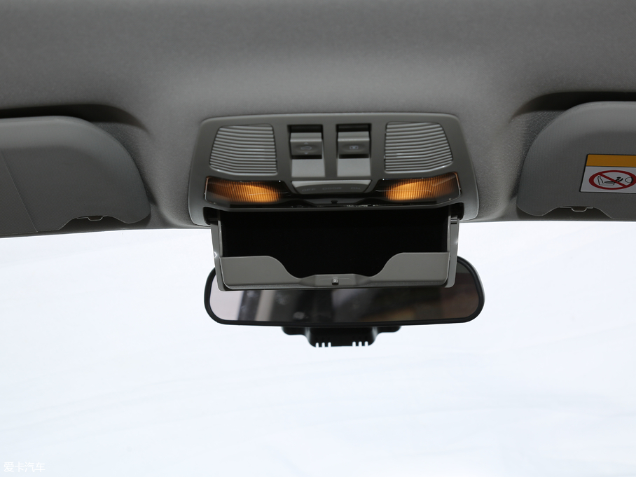 2018vX80 Live 1.8T ԄŞ