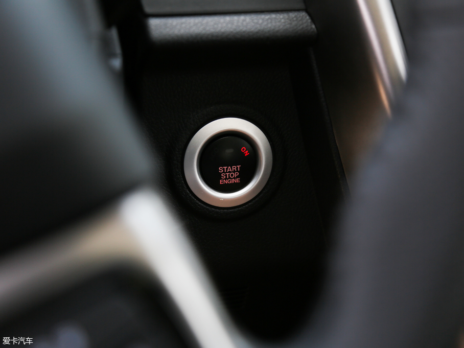 2018��vX80 Live�� 1.8T �Ԅ���Ş��