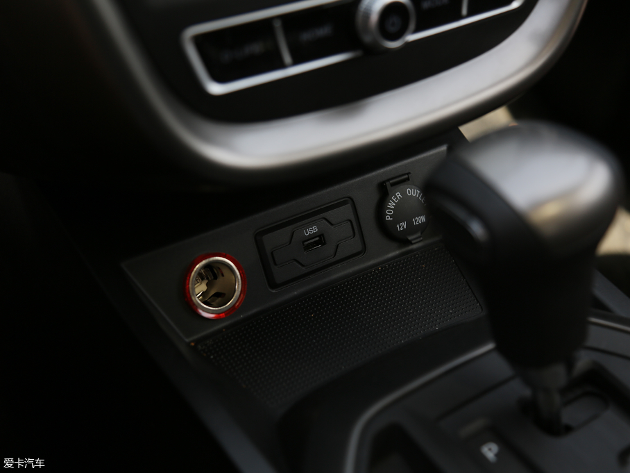 2018vX80 Live 1.8T ԄŞ