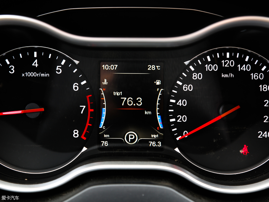 2018vX80 Live 1.8T ԄŞ