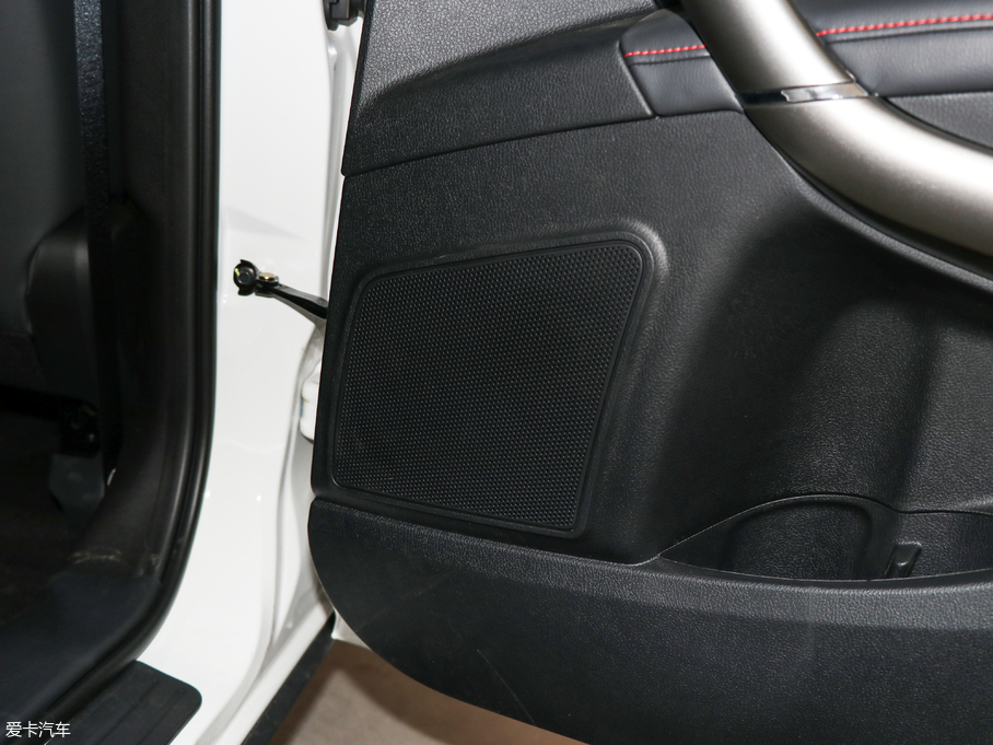 2018��vX80 Live�� 2.0L �Ԅ����m��