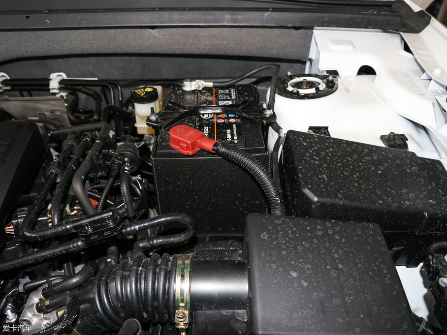 2018vX80 Live 2.0L Ԅ(dng)m