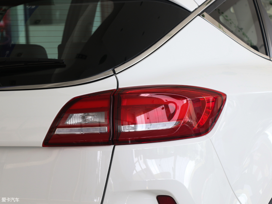 2018vX80 Live 1.8T ԄӺA