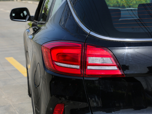 2018Live 1.8T ԄŞ ^