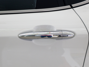 2018Live 1.8T ԄӺA ^