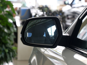 2018Live 1.8T ԄӺA ^