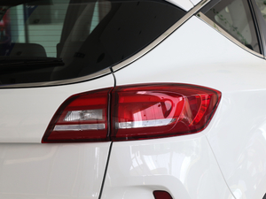 2018Live 1.8T ԄӺA (ji)^