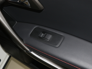 2018Live 1.8T ԄӺA g