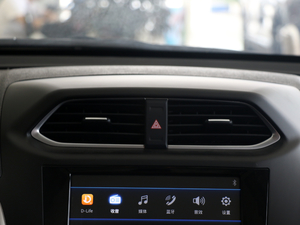 2018Live 1.8T Ԅ(dng)A {(dio)L(fng)