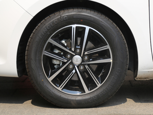 2019款1.6L 手动精英型 轮圈