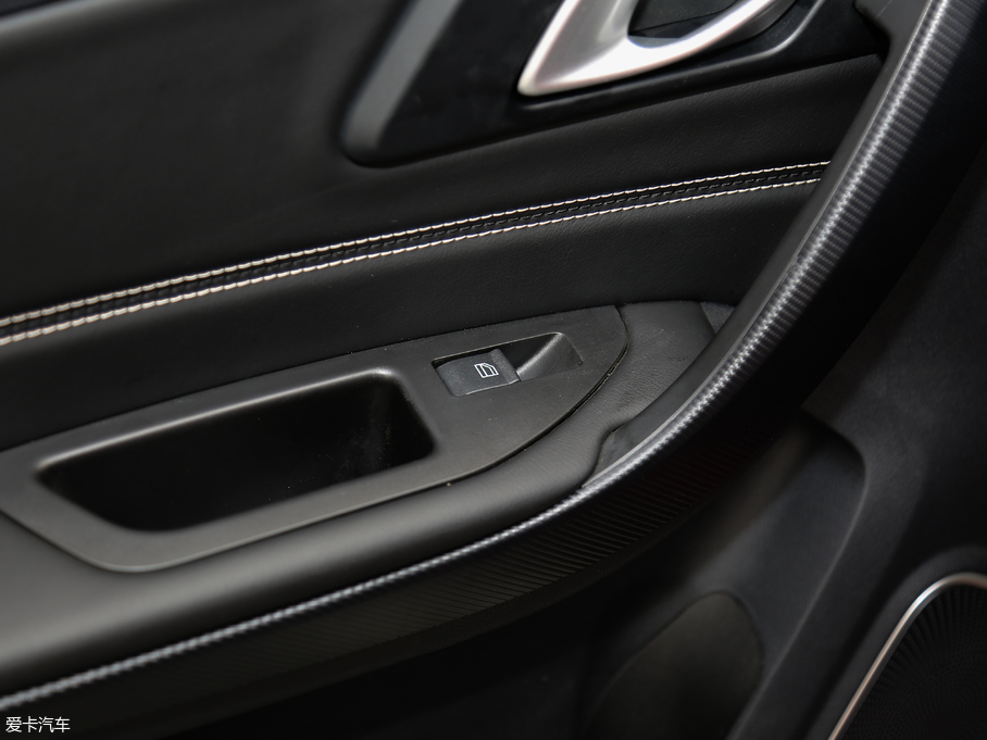 2019��vX40 1.6L �Ԅӻ�(li��n)������ ��V