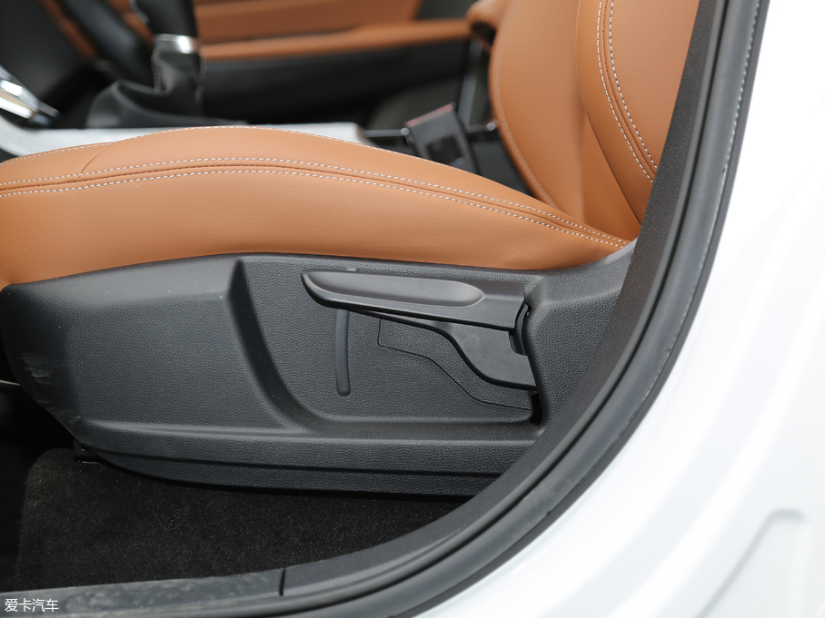 2019vX40 1.6L ք(dng)A (gu)V