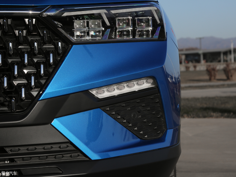 2019vT77 230TID ԄF V