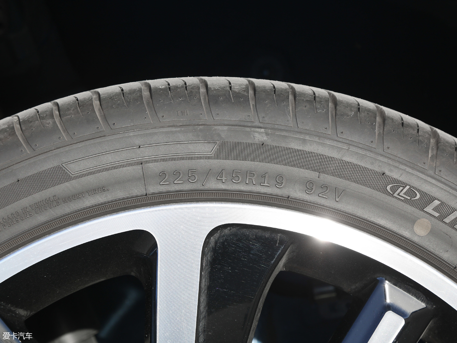 2019vT77 230TID ԄF V