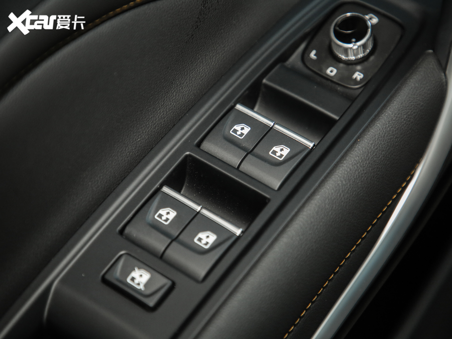 2019vT77 230TID Ԅm V