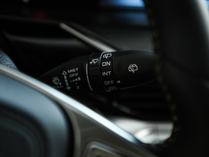 2019款230TID 自动舒适型 国V 中控区