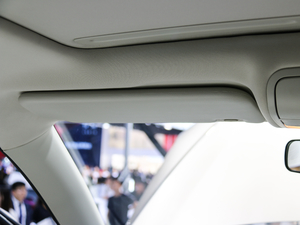 2019款1.6L 手动互联智酷型 国V 空间座椅