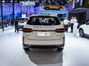 2019款1.6L 手动豪华型 国VI 正后	
