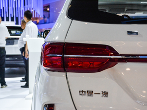 2019款1.6L 手动豪华型 国VI 尾灯