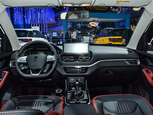 2019款1.6L 手动豪华型 国VI 内饰全景