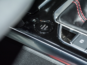 2019款1.6L 手动豪华型 国VI 中控区