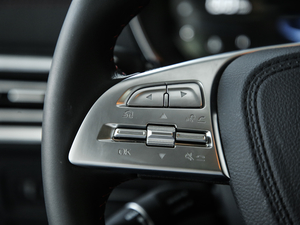 2019款1.6L 自动互联智酷型 国VI 中控区