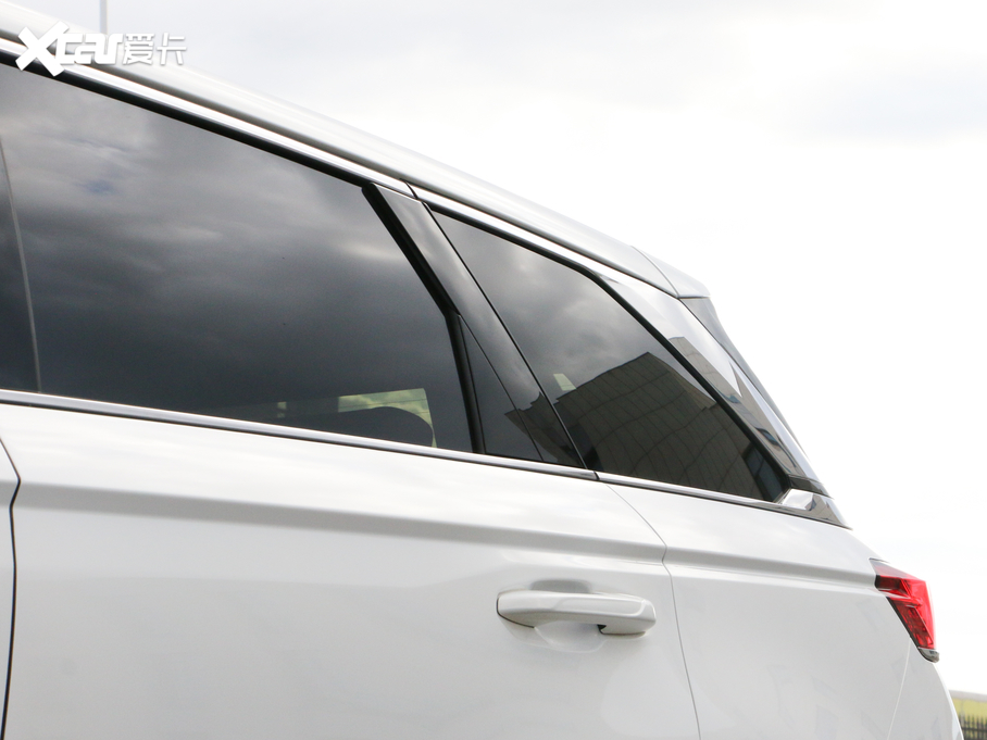 2020��vT99 20TD 8AT ��Ş��