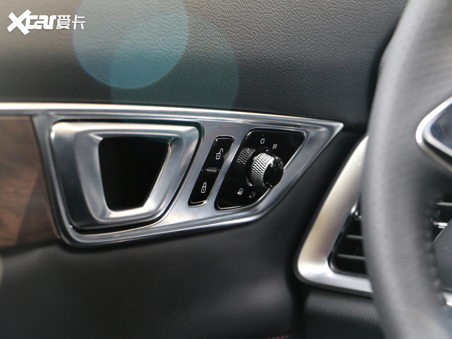 2020��vT99 20TD 8AT ��Ş��