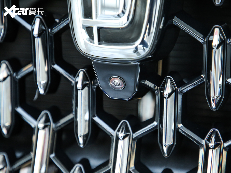 2020��vT99 20TD 8AT ���F��