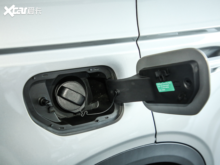 2020��vT99 20TD 8AT ���F��