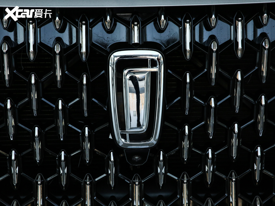 2020��vT99 20TD 8AT ���F��