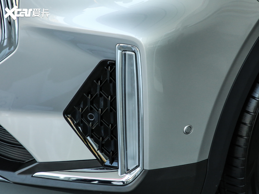 2020��vT99 20TD 8AT ���F��