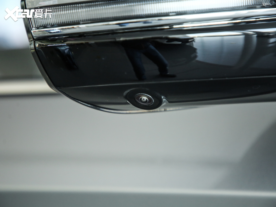 2020��vT99 20TD 8AT ���F��