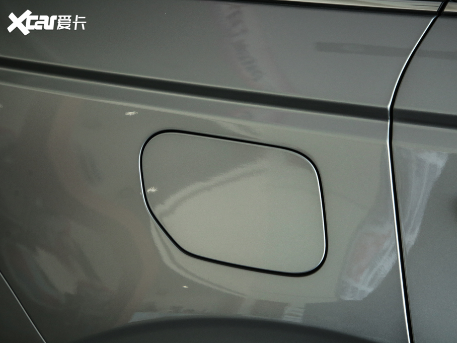 2020��vT99 20TD 8AT ���F��