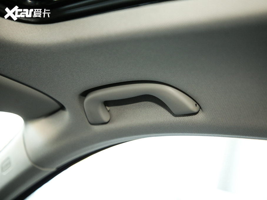 2020��vT99 20TD 8AT ���F��