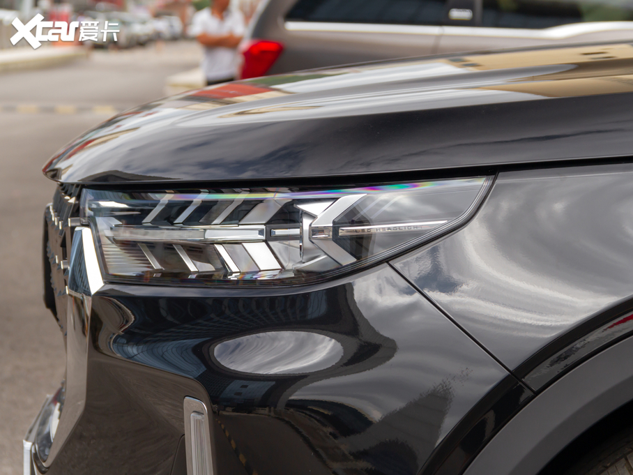 2020vT99 20TD 8AT A