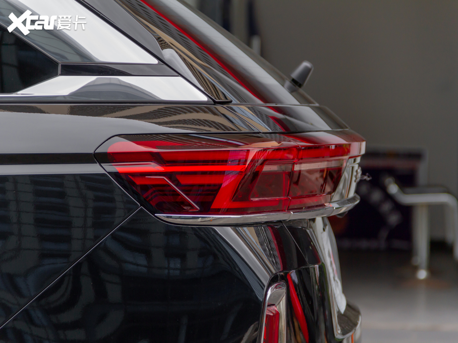 2020vT99 20TD 8AT A