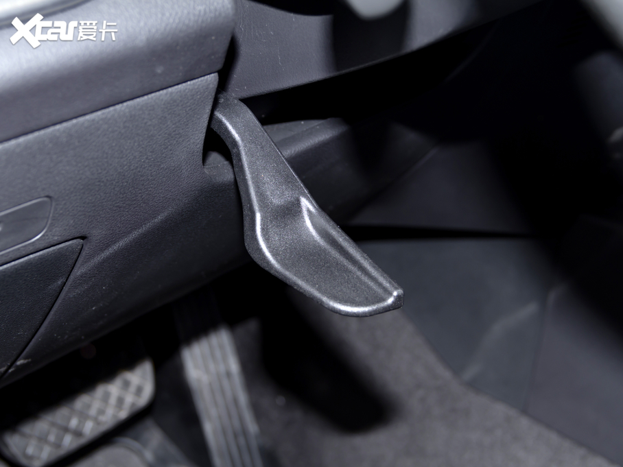 2020vT99 20TD 8AT A