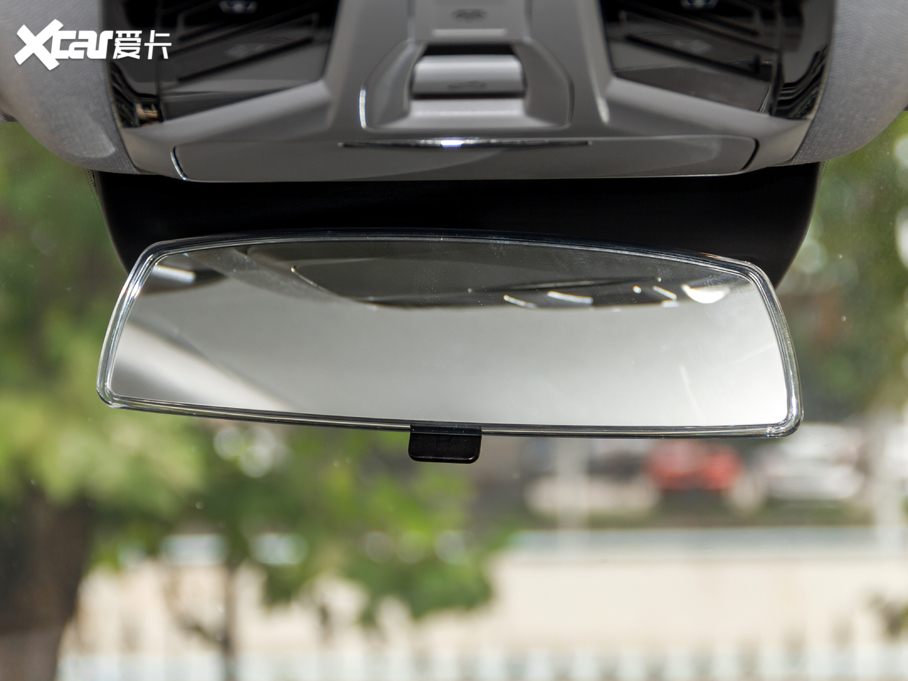 2020��vT99 20TD 8AT ������